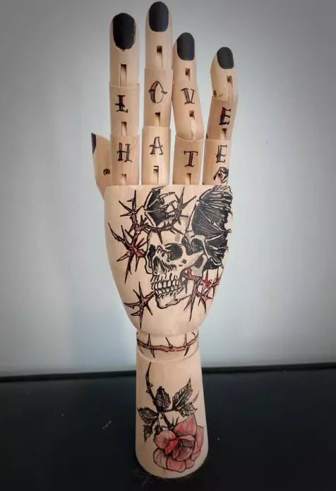 Oldschool Hand-Painted Wooden Art Mannequin – Gothic Tattoo Body Figurine Home Décor