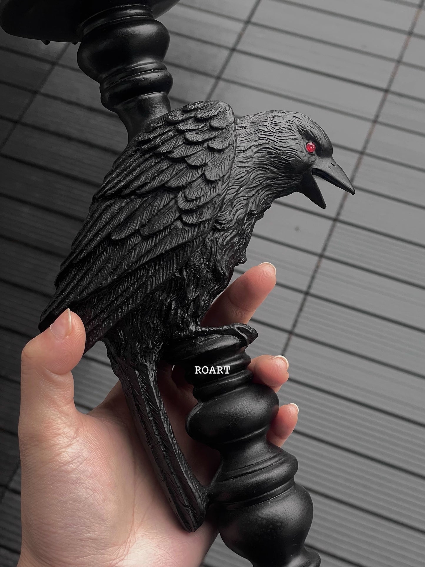 Handcrafted Gothic Raven Candle Holder – Black Halloween Decor